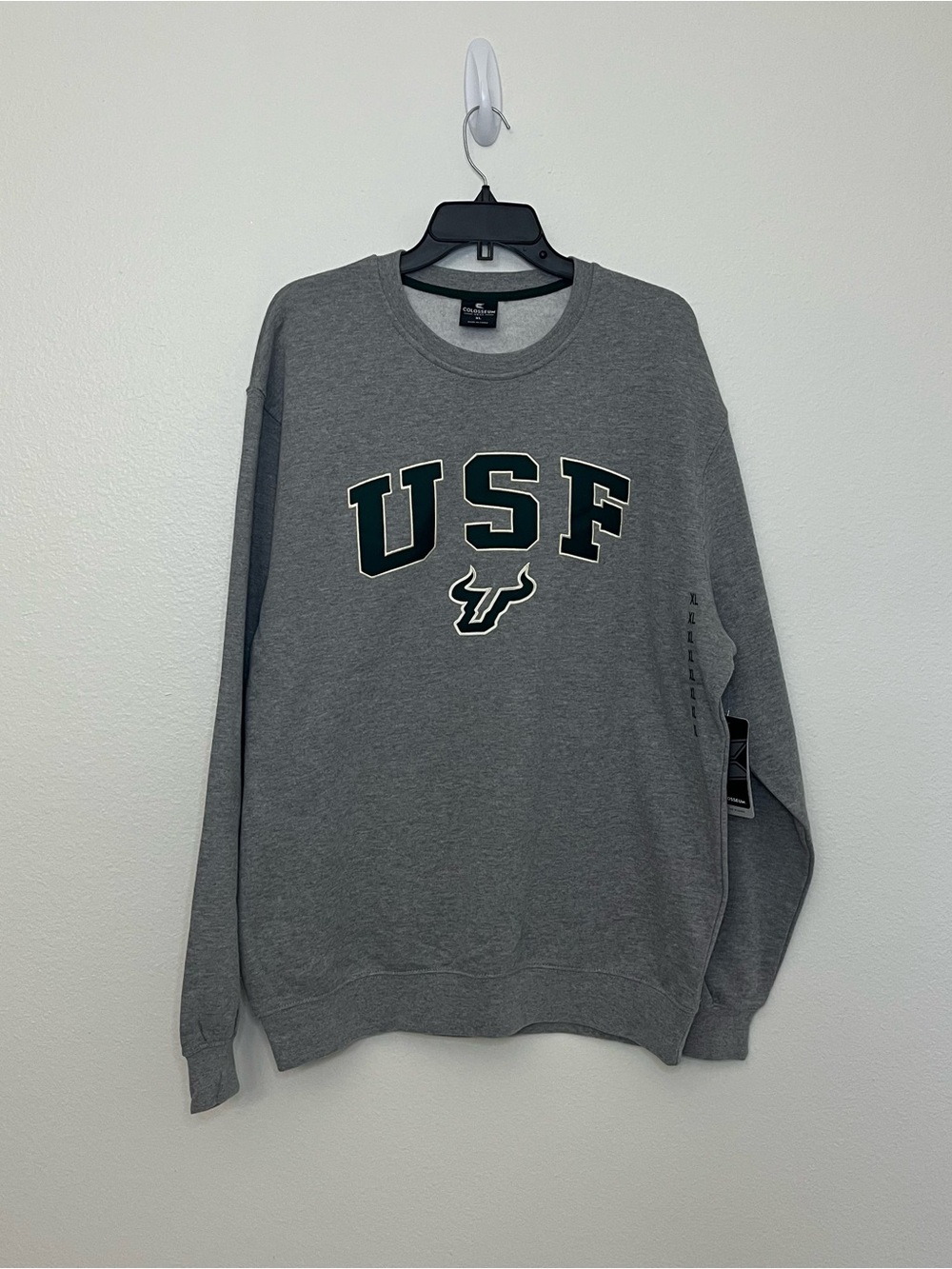 Colosseum Heather Grey University of South Florida Bulls crewneck sweatshirt